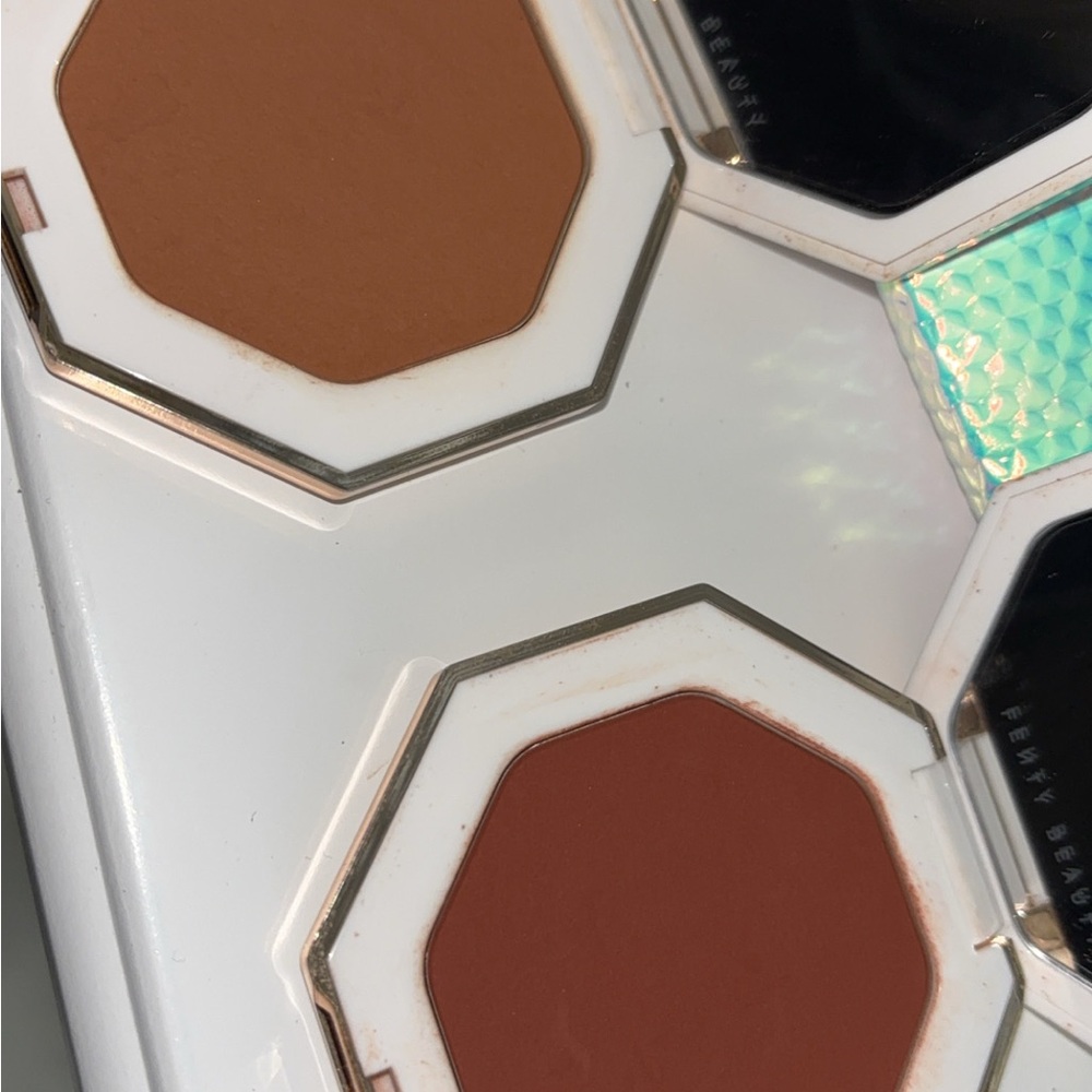 Fenty Beauty Sun Stalk'r Bronzer Duo in Mocha Mami and Coco Naughty